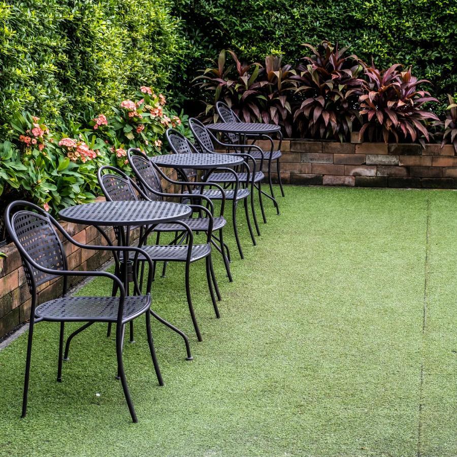 The Airport Courtyard Suvarnabhumi Airport بانكوك المظهر الخارجي الصورة Artificial grass